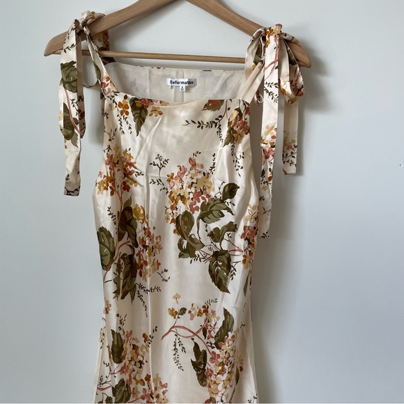 Reformation Floral Cream Dress - Picture 3 of 4
